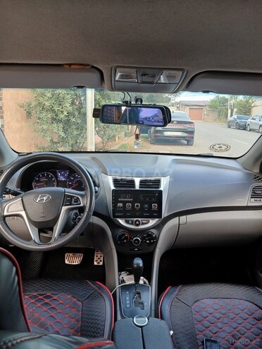 Hyundai Accent 2013, 197,000 km - 1.6 l - Bakı