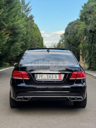 Mercedes E 220 2015, 195,000 km - 2.1 l - Qazax