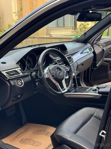 Mercedes E 220 2015, 195,000 km - 2.1 l - Qazax