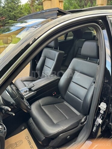 Mercedes E 220 2015, 195,000 km - 2.1 l - Qazax