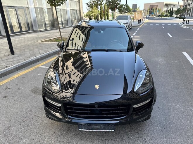 Porsche Cayenne Turbo S 2015, 99,000 km - 4.8 л - Bakı