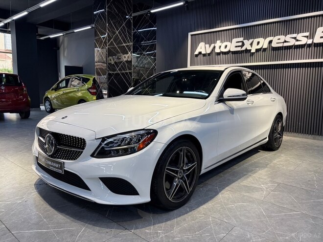 Mercedes C 300 2019, 172,000 km - 2.0 л - Bakı