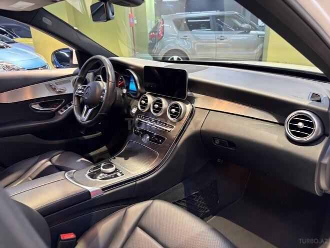 Mercedes C 300 2019, 172,000 km - 2.0 л - Bakı