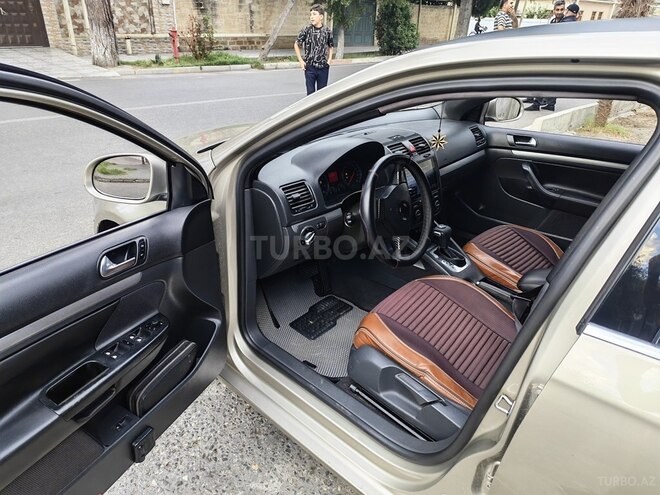 Volkswagen Jetta 2006, 275,000 km - 1.6 л - Xaçmaz