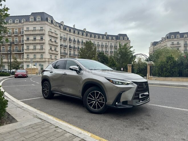 Lexus NX 350h 2023, 27,000 km - 2.5 l - Bakı