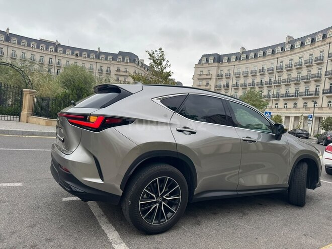 Lexus NX 350h 2023, 27,000 km - 2.5 l - Bakı