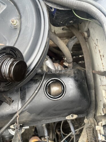 IJ 2717 2002, 320,000 km - 1.7 l - Xaçmaz