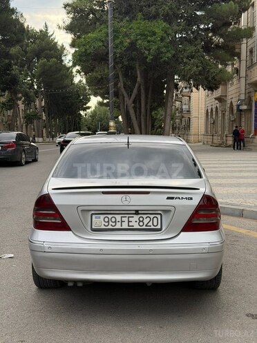 Mercedes C 220 2001, 380,000 km - 2.1 л - Sumqayıt