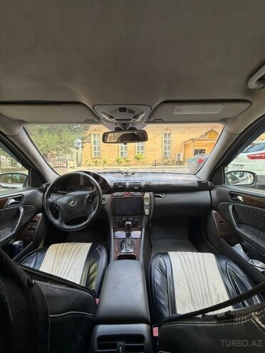 Mercedes C 220 2001, 380,000 km - 2.1 л - Sumqayıt