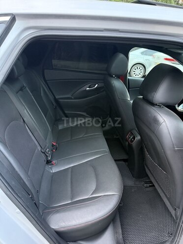 Hyundai  2017, 172,200 km - 2.0 l - Bakı