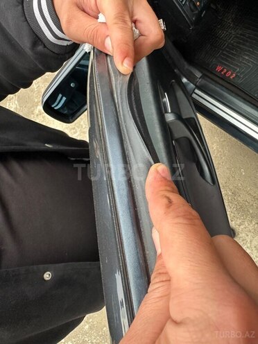Mercedes C 180 1999, 274,080 km - 1.8 l - Gədəbəy