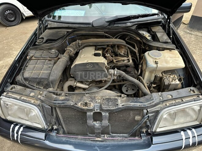 Mercedes C 180 1999, 274,080 km - 1.8 l - Gədəbəy