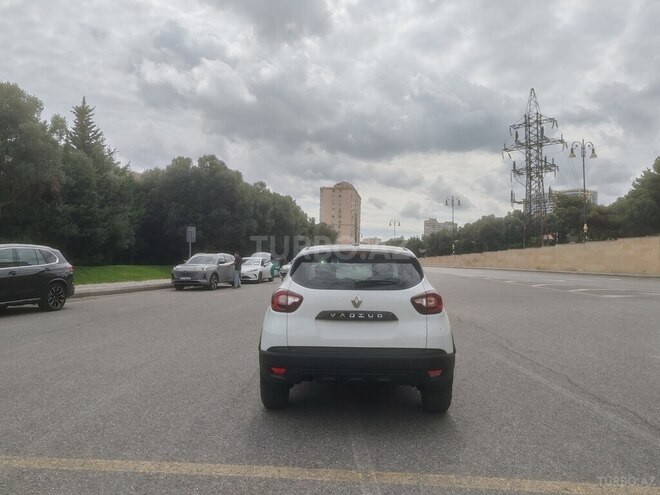 Renault Kaptur 2021, 60,000 km - 1.6 l - Bakı