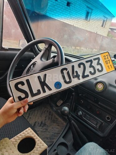 LADA (VAZ) 2106 1993, 200,000 km - 1.6 л - Qazax