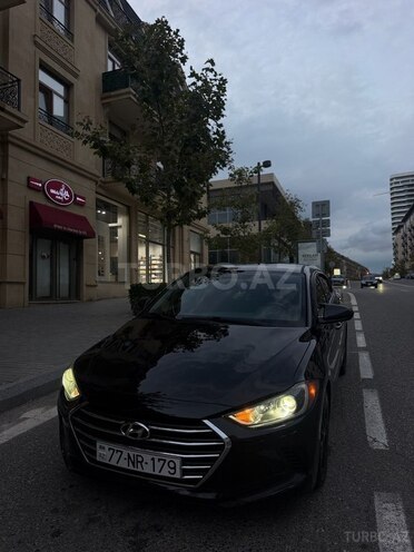 Hyundai Elantra 2017, 260,472 km - 2.0 l - Bakı