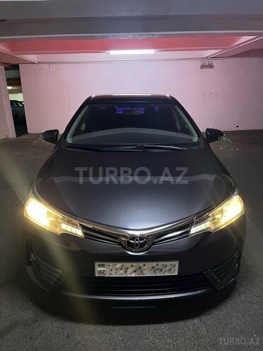 Toyota Corolla 2017, 153,500 km - 1.6 l - Bakı