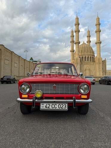 LADA (VAZ) 2101 1983, 85,000 km - 1.3 l - Bakı