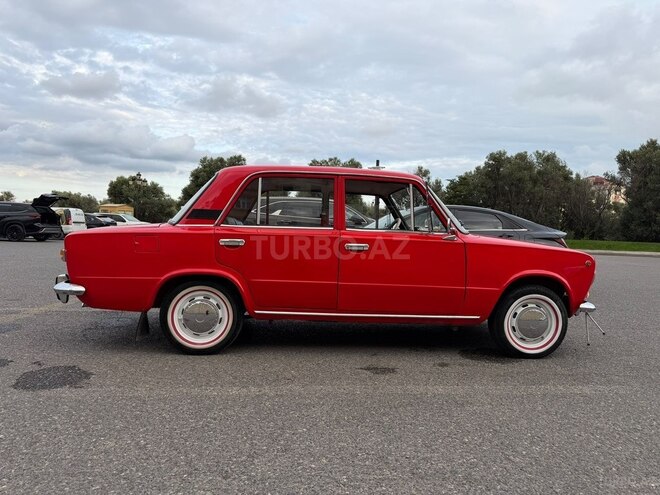 LADA (VAZ) 2101 1983, 85,000 km - 1.3 l - Bakı