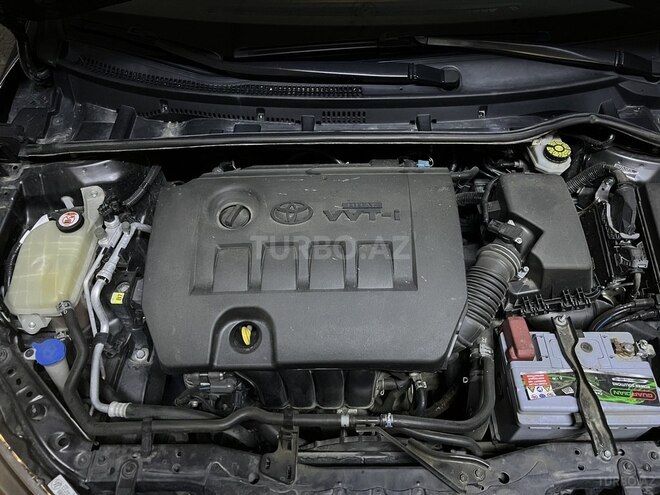 Toyota Corolla 2017, 153,500 km - 1.6 l - Bakı