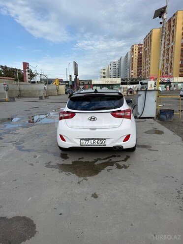 Hyundai i30 2012, 353,000 km - 1.6 l - Sumqayıt