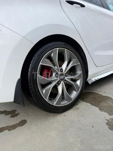 Hyundai i30 2012, 353,000 km - 1.6 l - Sumqayıt