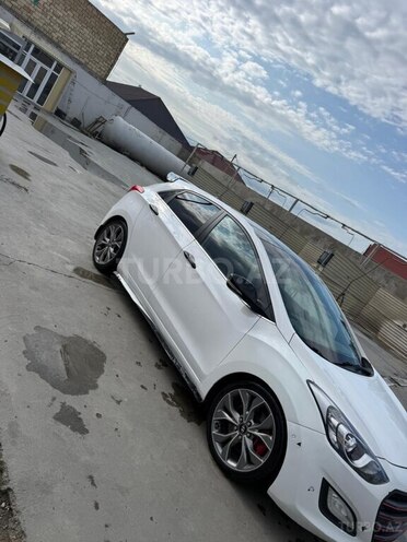 Hyundai i30 2012, 353,000 km - 1.6 l - Sumqayıt
