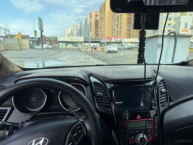 Hyundai i30 2012, 353,000 km - 1.6 l - Sumqayıt