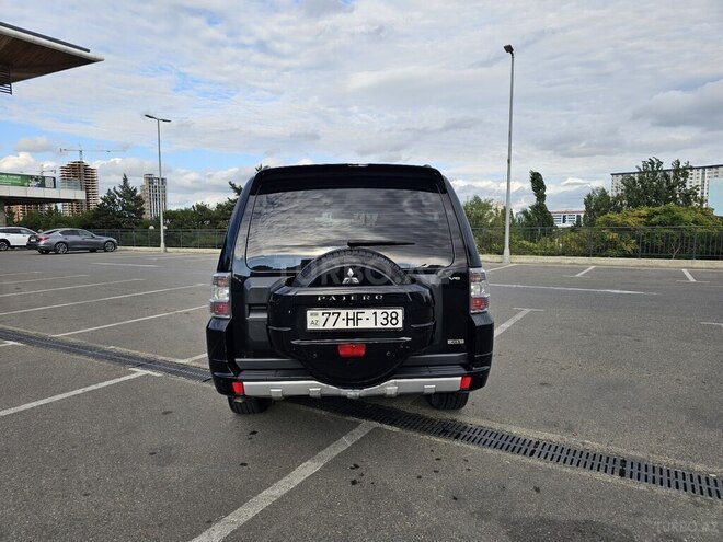 Mitsubishi Pajero 2013, 221,031 km - 3.5 l - Bakı