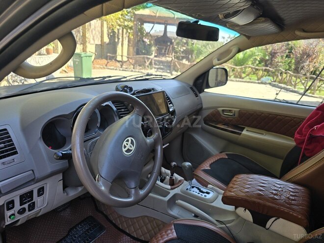 Toyota Fortuner 2006, 380,000 km - 4.0 л - Bakı