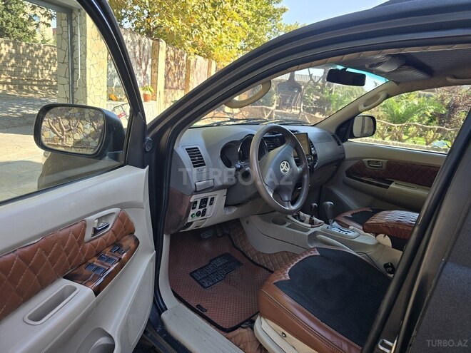 Toyota Fortuner 2006, 380,000 km - 4.0 л - Bakı