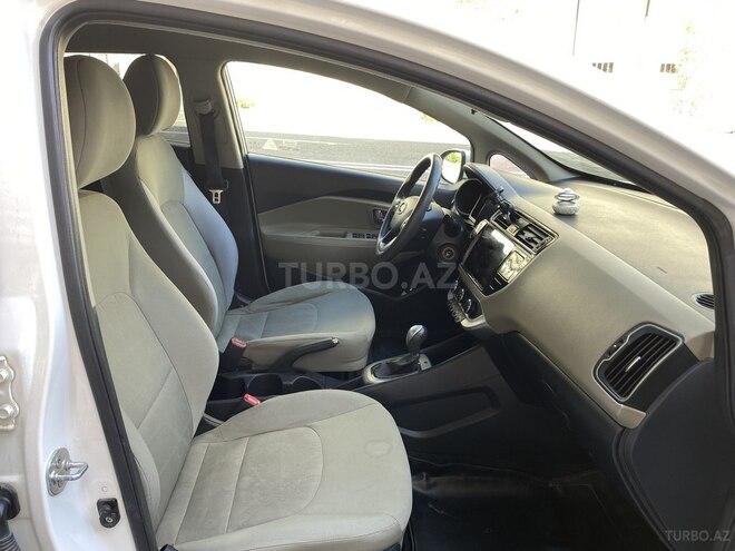 Kia Rio 2016, 174,000 km - 1.6 l - Bakı