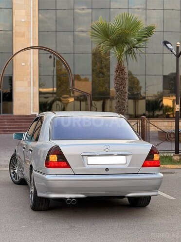 Mercedes C 200 1998, 435,651 km - 2.0 l - İmişli
