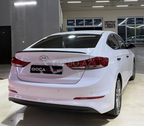 Hyundai Elantra 2017, 220,444 km - 1.6 л - Sumqayıt