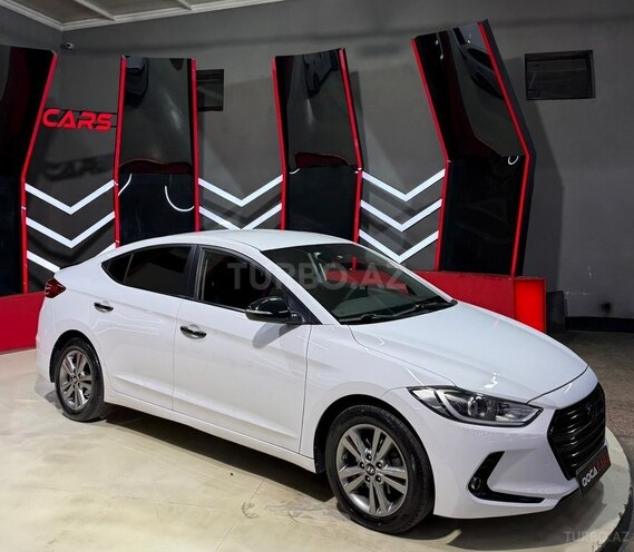 Hyundai Elantra 2017, 220,444 km - 1.6 л - Sumqayıt