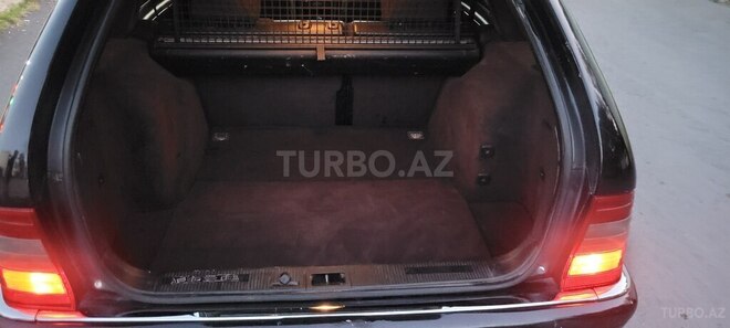 Mercedes C 250 1997, 324,965 km - 2.5 l - Zaqatala