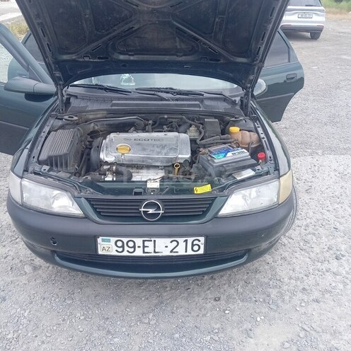 Opel Vectra 1998, 431,663 km - 1.6 l - Ucar
