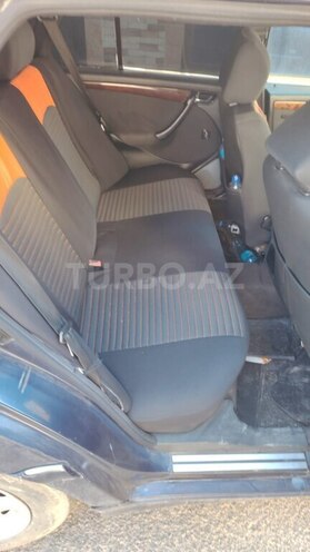 Mercedes C 220 2000, 325,000 km - 2.2 l - Sumqayıt