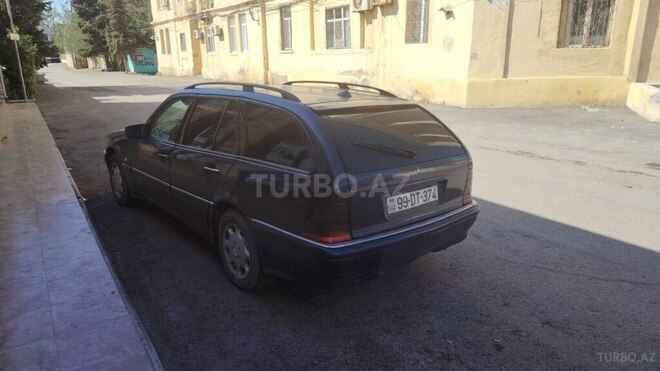 Mercedes C 220 2000, 325,000 km - 2.2 l - Sumqayıt