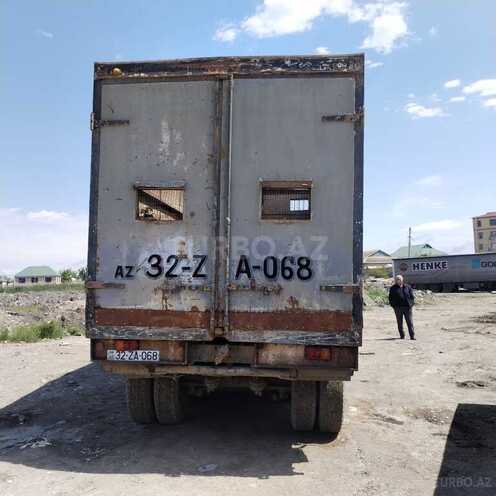 KamAz 5511 1983, 250,000 km - 11.0 l - Yevlax