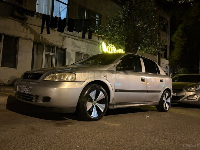 Opel Astra 2000, 425,000 km - 1.6 l - Bakı