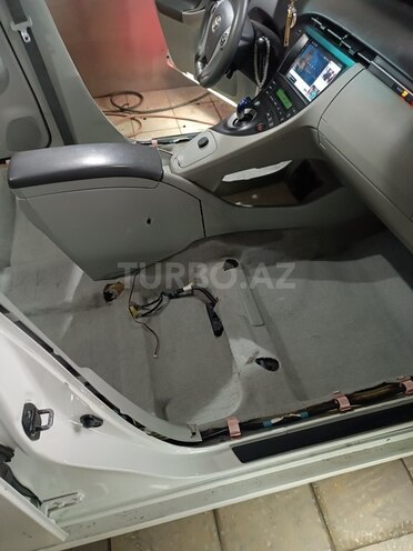 Toyota Prius 2010, 250,854 km - 1.8 l - Gəncə