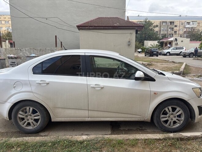 Chevrolet Aveo 2012, 300,000 km - 1.4 l - Şirvan