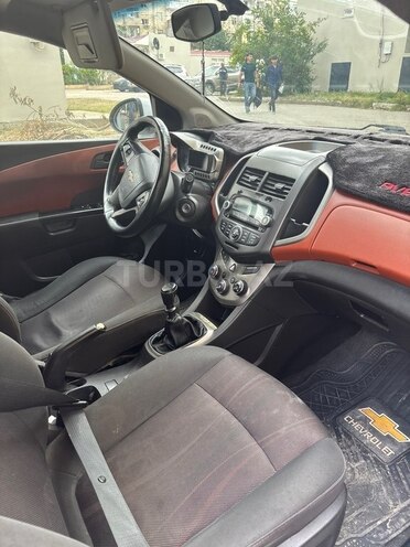 Chevrolet Aveo 2012, 300,000 km - 1.4 l - Şirvan