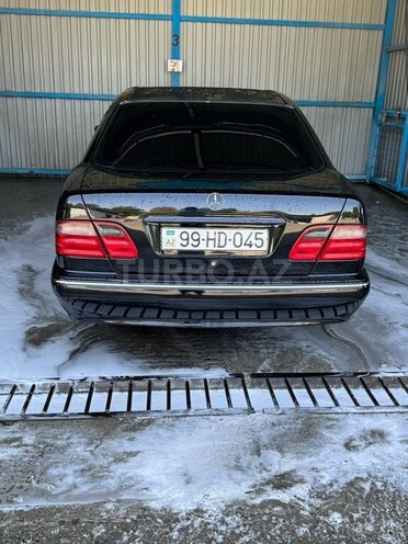 Mercedes E 240 2000, 272,000 km - 2.4 l - Mingəçevir
