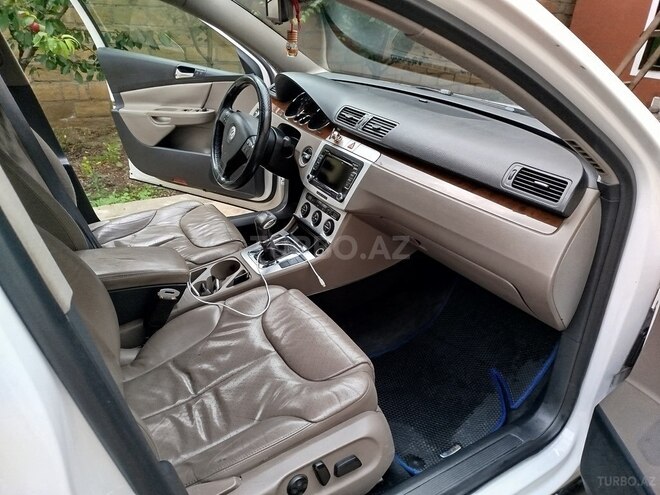 Volkswagen Passat 2007, 360,995 km - 2.0 l - Beyləqan