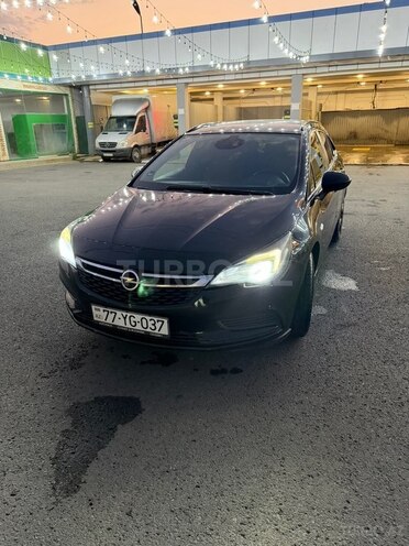 Opel Astra 2018, 162,000 km - 1.4 l - Bakı