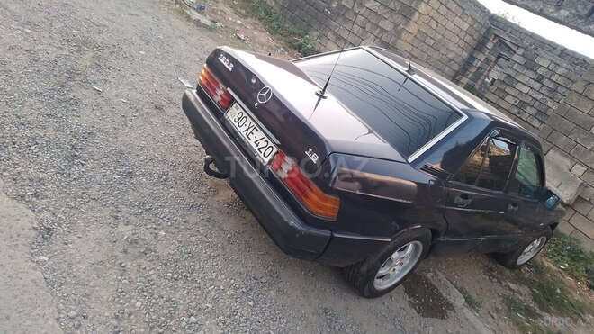 Mercedes 190 1993, 645,730 km - 2.0 l - Astara