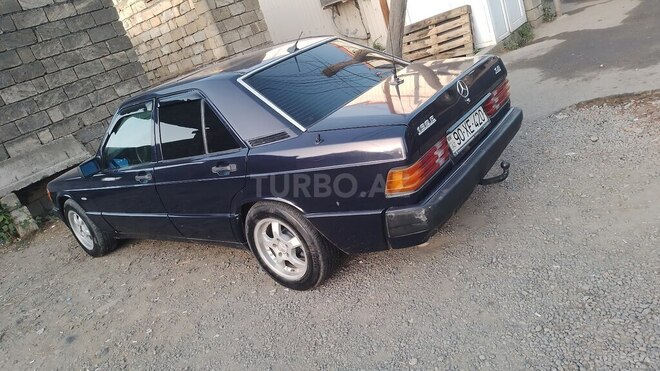 Mercedes 190 1993, 645,730 km - 2.0 l - Astara