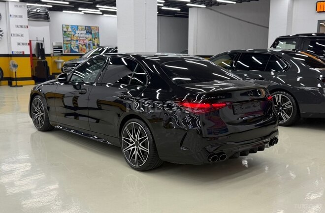 Mercedes  2023, 25,000 km - 2.0 l - Bakı