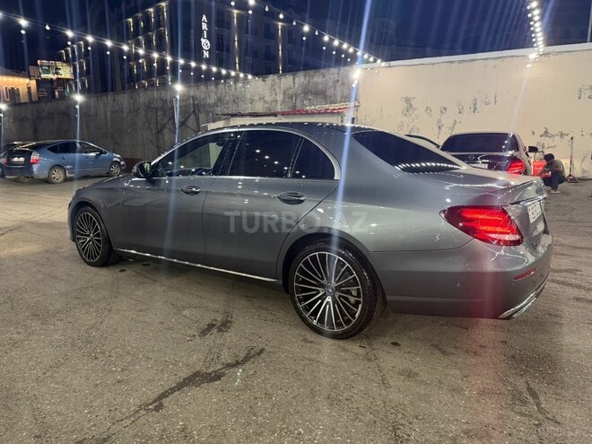 Mercedes E 220 d 2018, 169,000 km - 2.0 л - Bakı